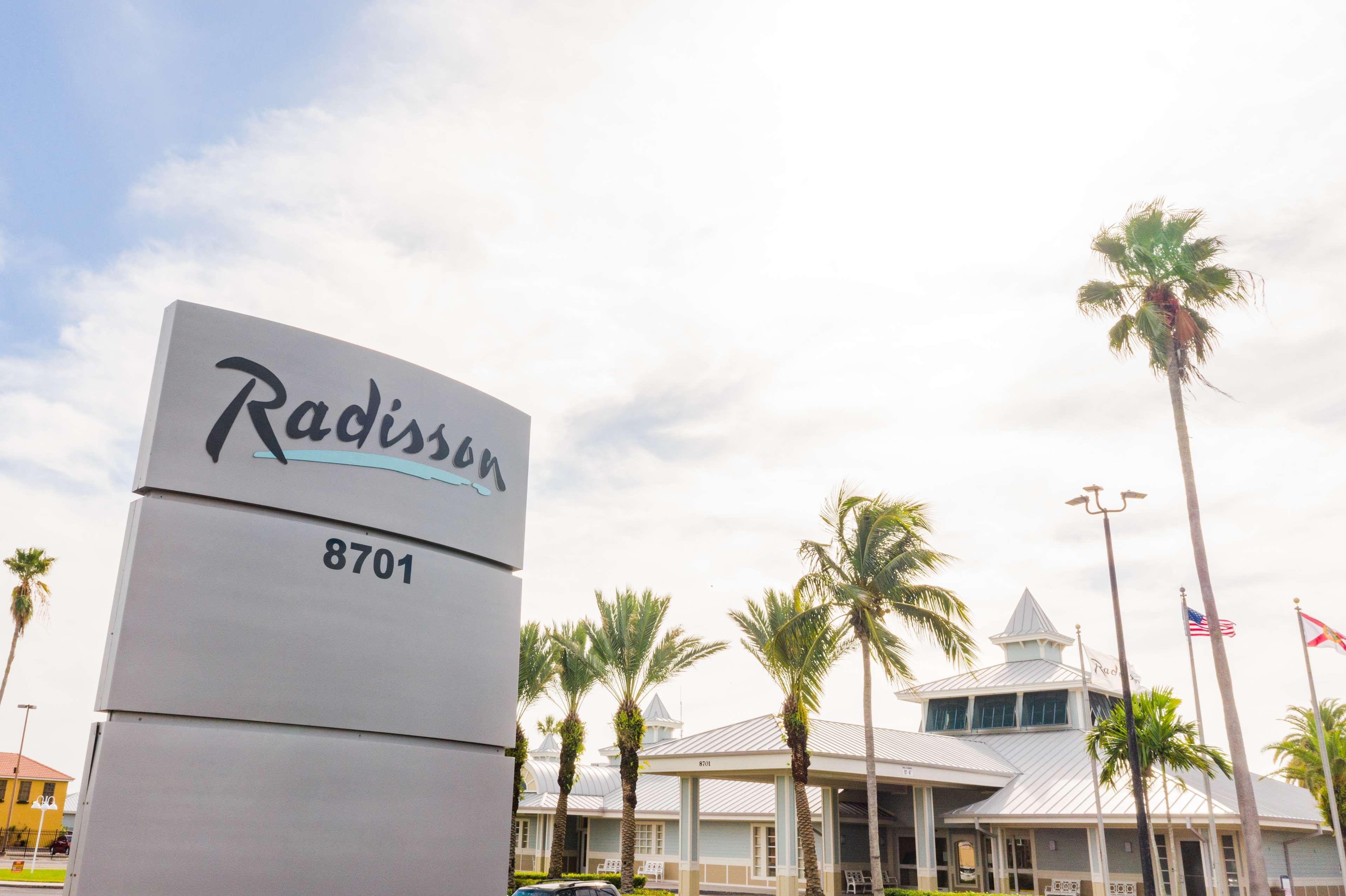 Radisson Resort At The Port Канаверал Екстер'єр фото